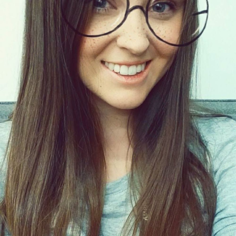 Meet your Posher, Whitney